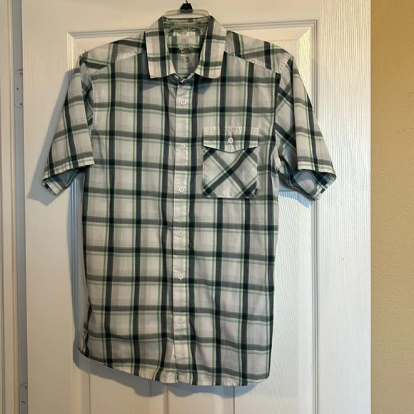 Mountain HardWear men’s white plaid short sleeve button down shirt size small - Picture 1 of 8